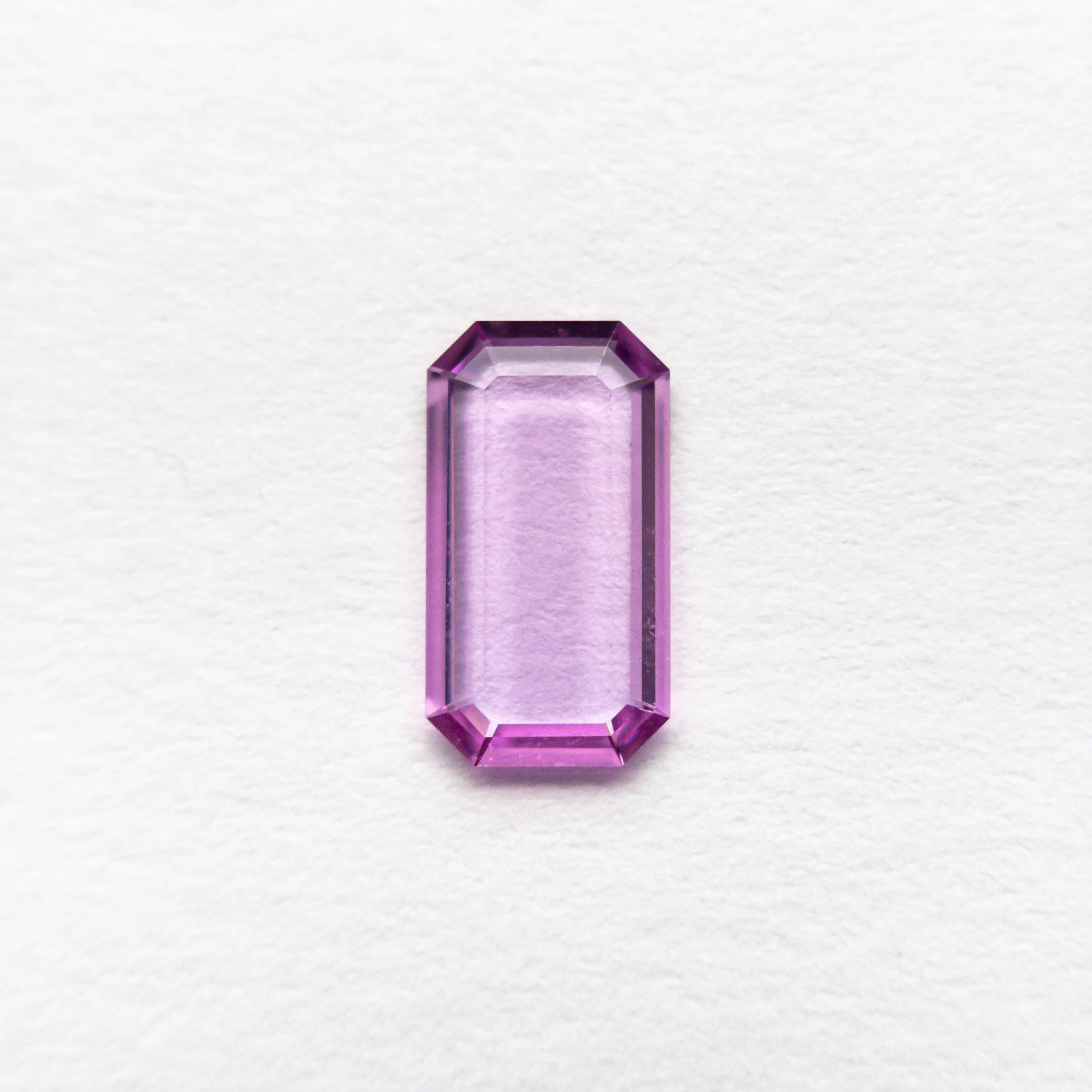 0.47ct 7.46x4.07x1.08mm Cut Corner Rectangle Portrait Cut Sapphire 20756-01