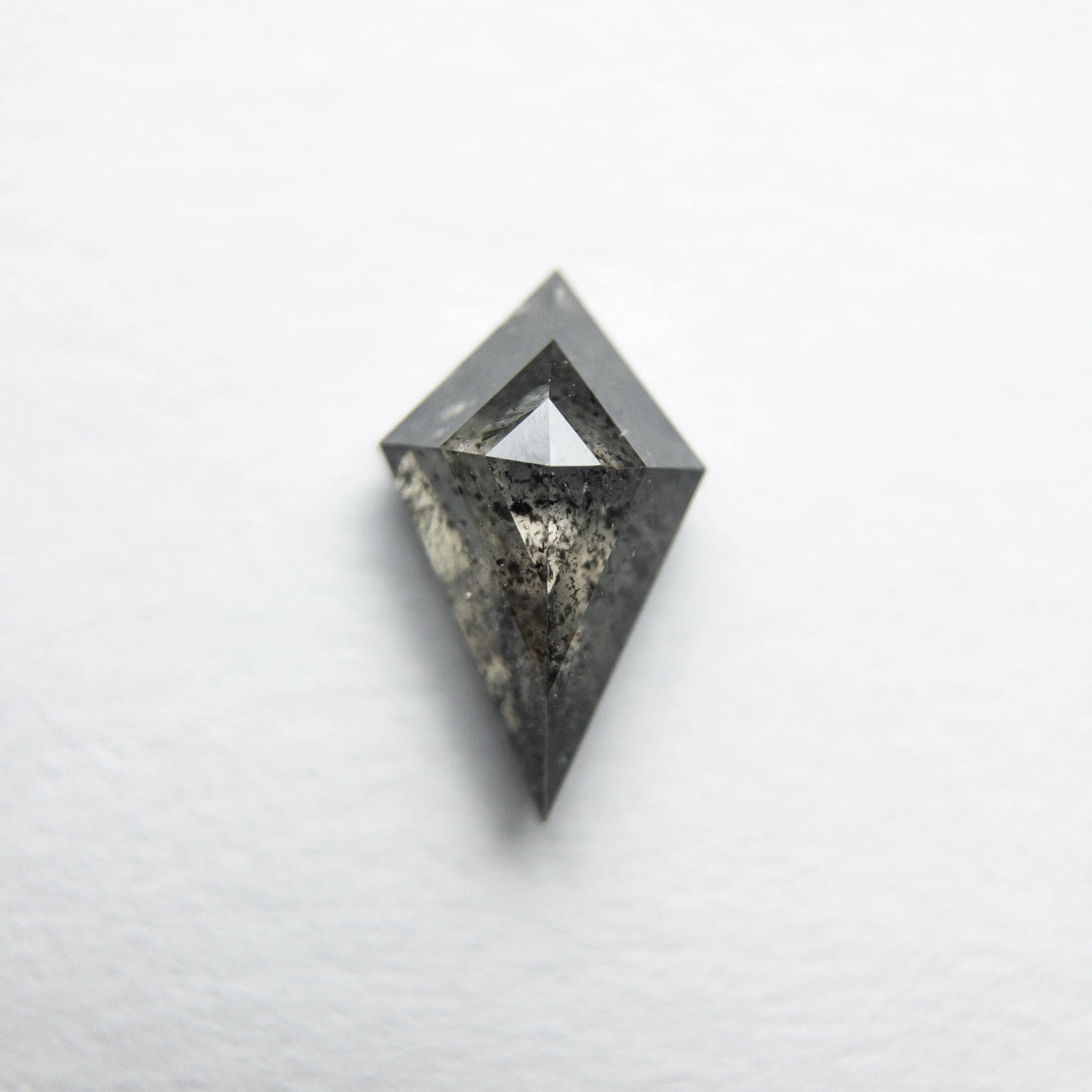 0.60ct 8.01x5.88x2.12mm Kite Rosecut 18167-11