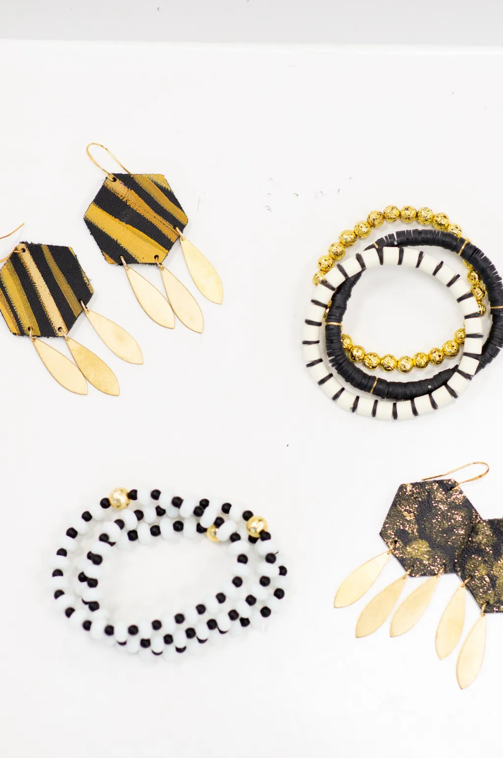 Annie Claire Designs Subscription: Surprise Me Jewelry Box of the Month Club