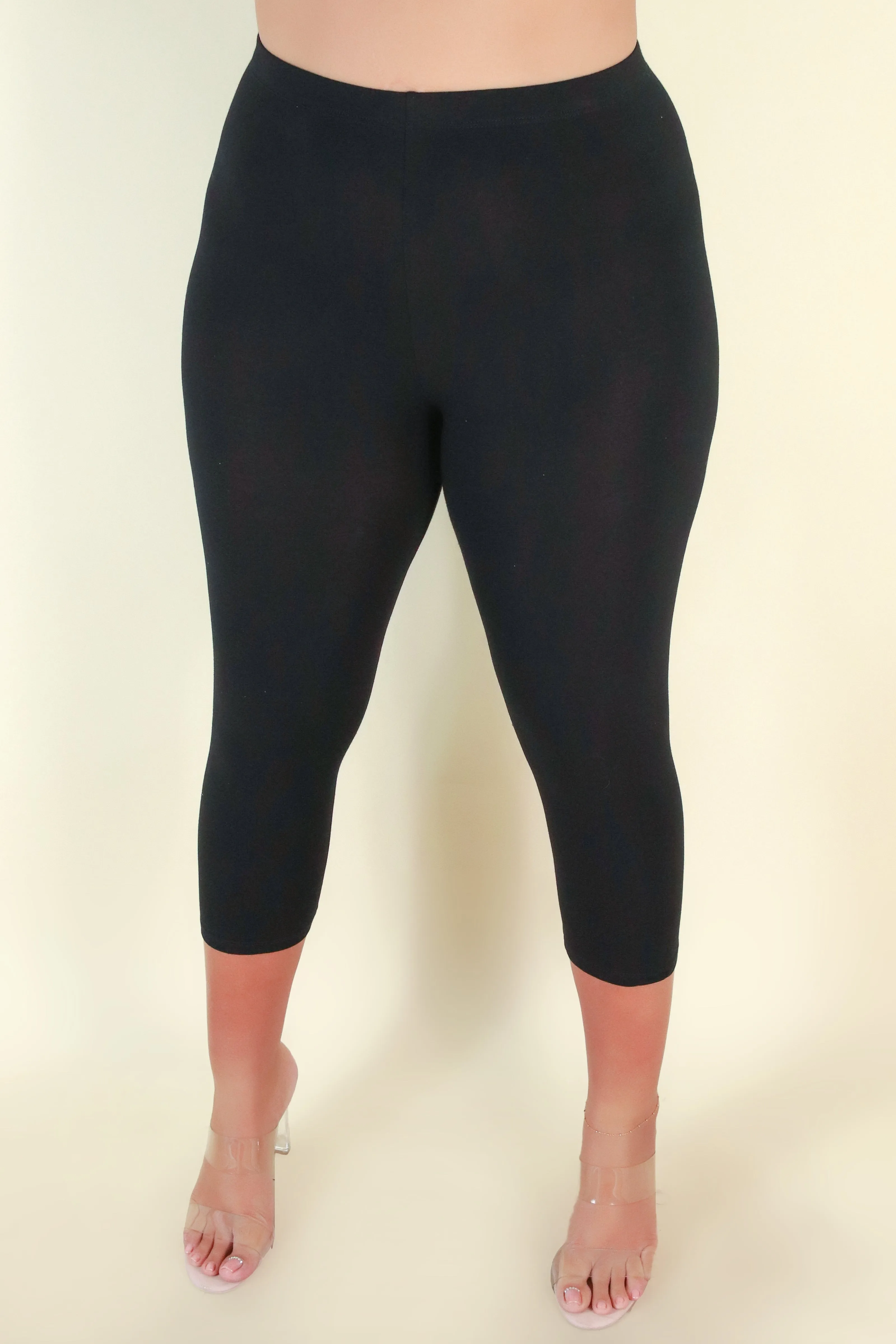 BODY OF A GODDESS CROP LEGGINGS