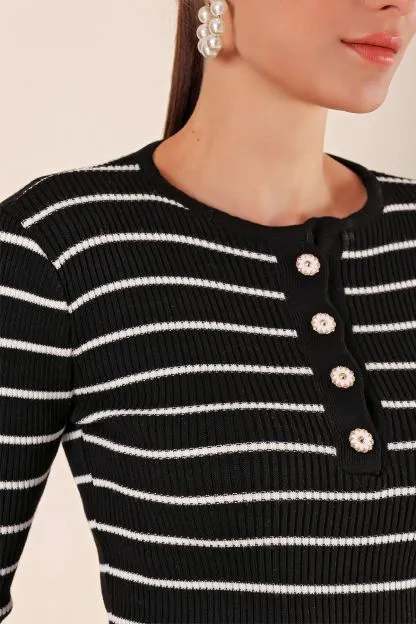 Buttoned Knitwear Sweater