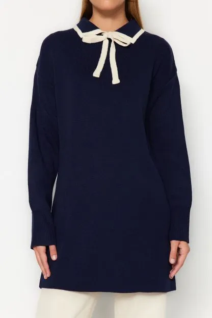 Collar Detailed Sweater