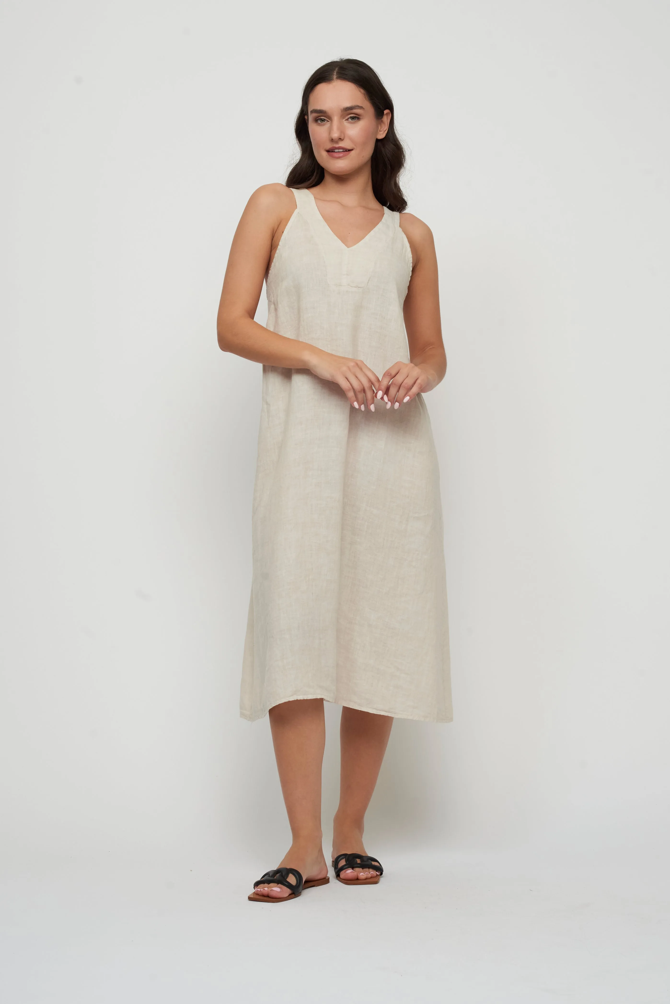 SLEEVELESS MAXI LINEN DRESS