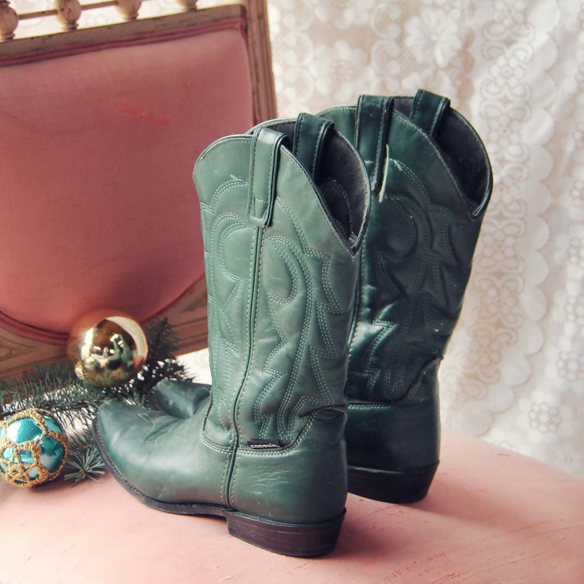 Snowy Spruce Vintage Boots