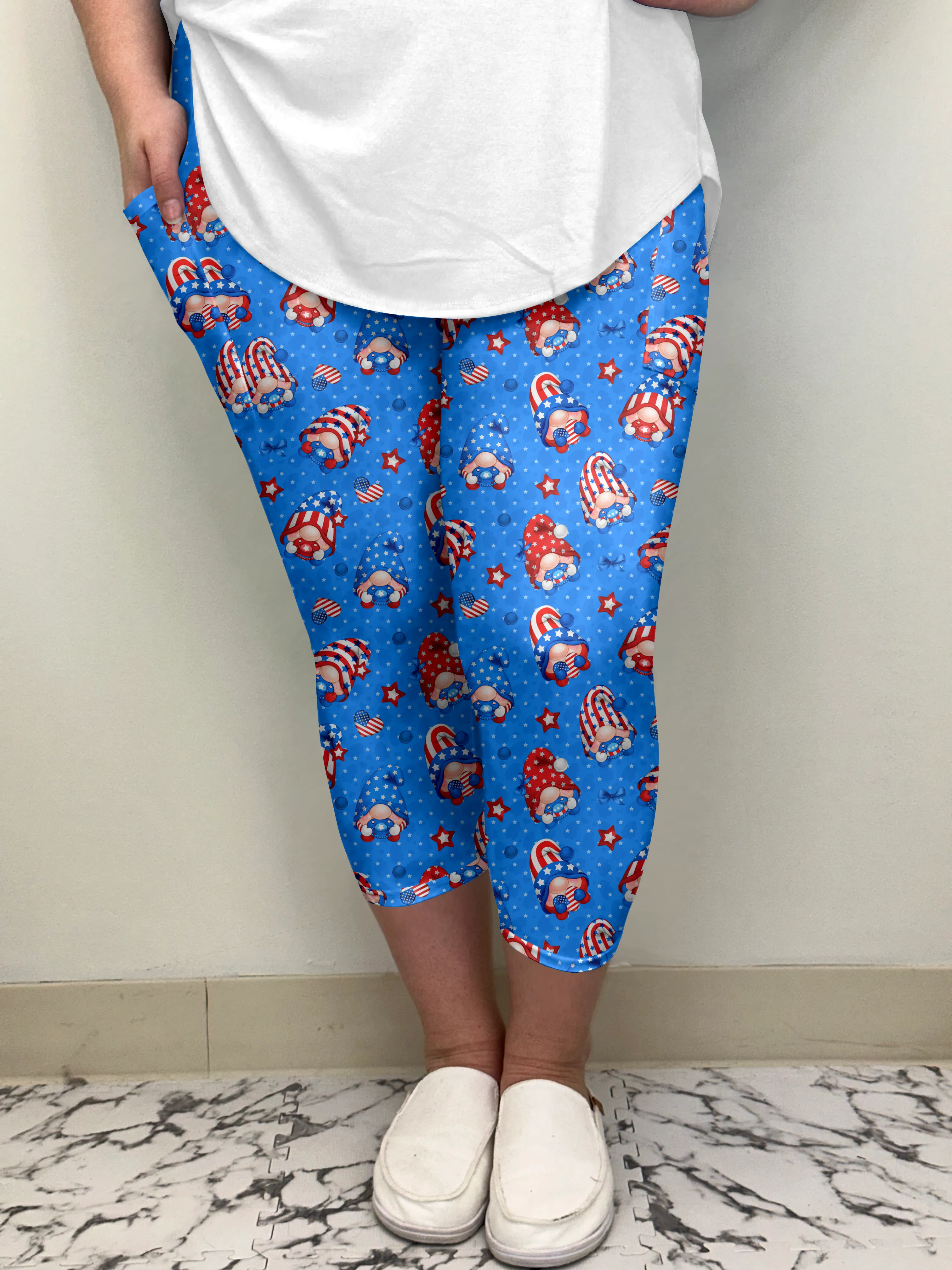 USA Gnome Capri w/ Pockets