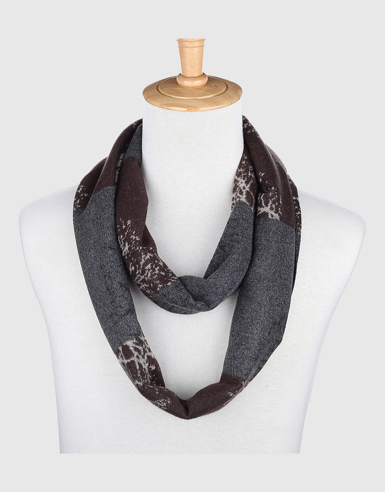 Women's Elegant Winter Scarf